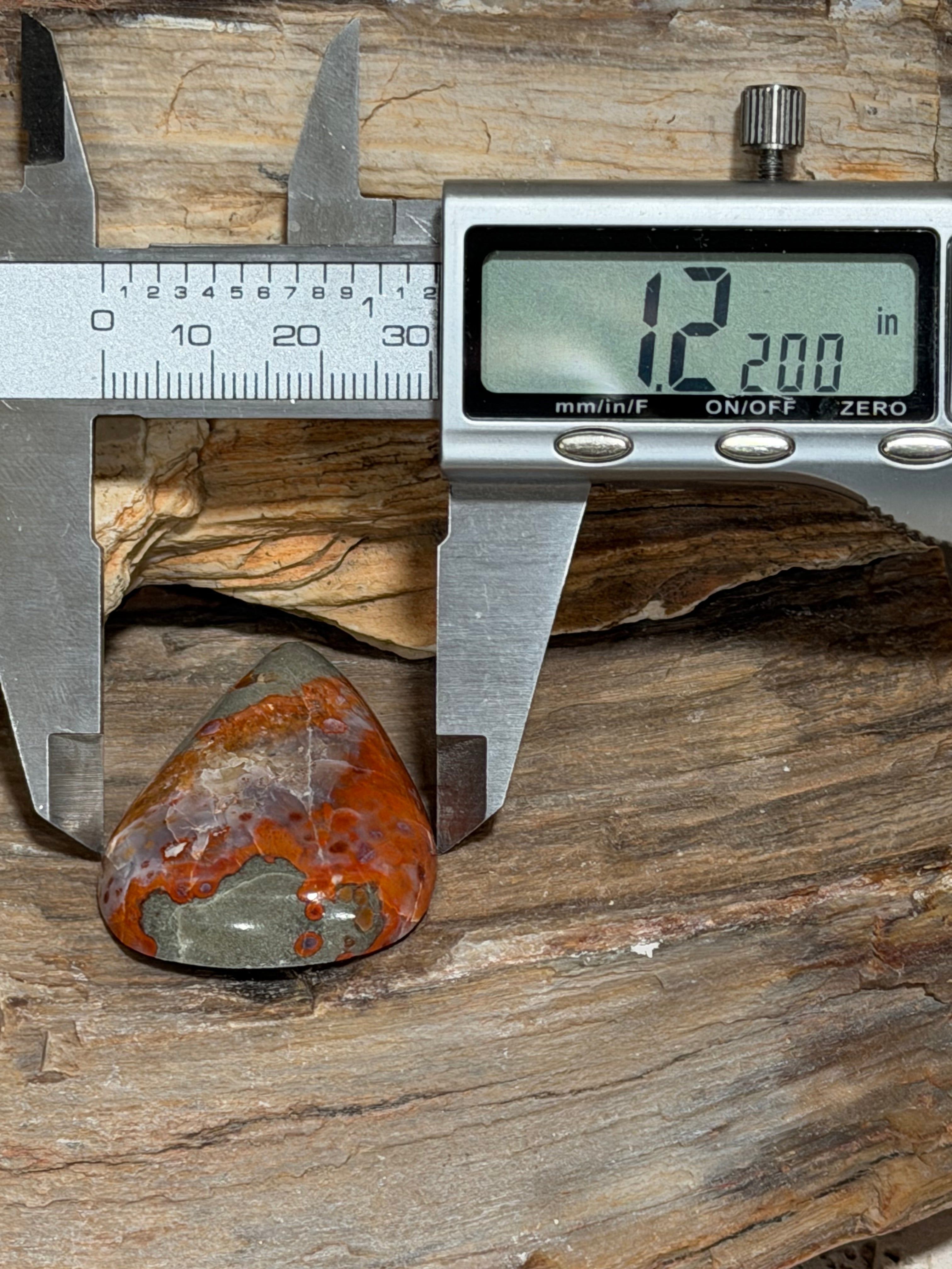 Utah Red Grape Agate Teardrop Cabochon-San Rafael Swell-Rare Botryoidal Chalcedony
