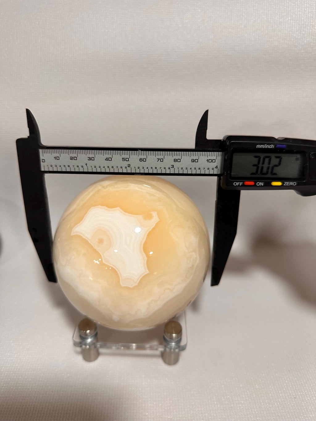Custom steel and acrylic sphere stand for 1.5 inch+ specimens
