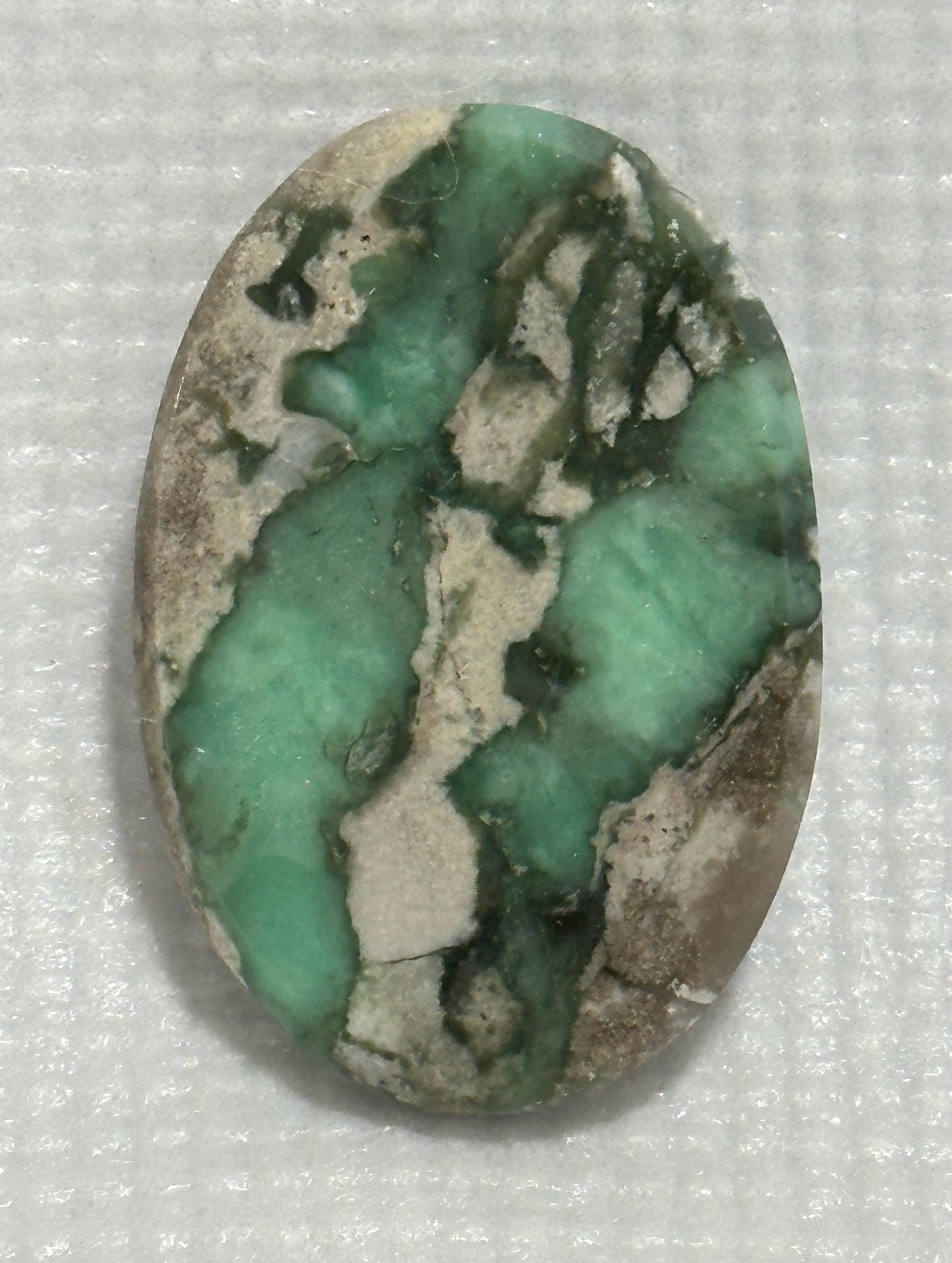 Amatrice Variscite cabochon for jewelry making