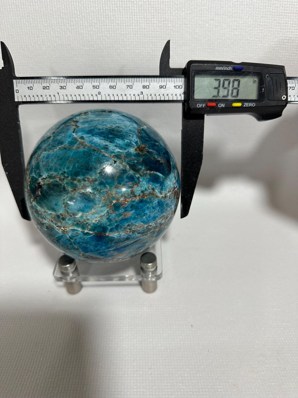 Custom steel and acrylic sphere stand for 1.5 inch+ specimens