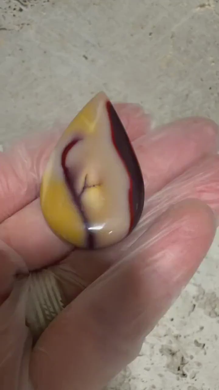 Mookaite Jasper-Tricolor Cabochon